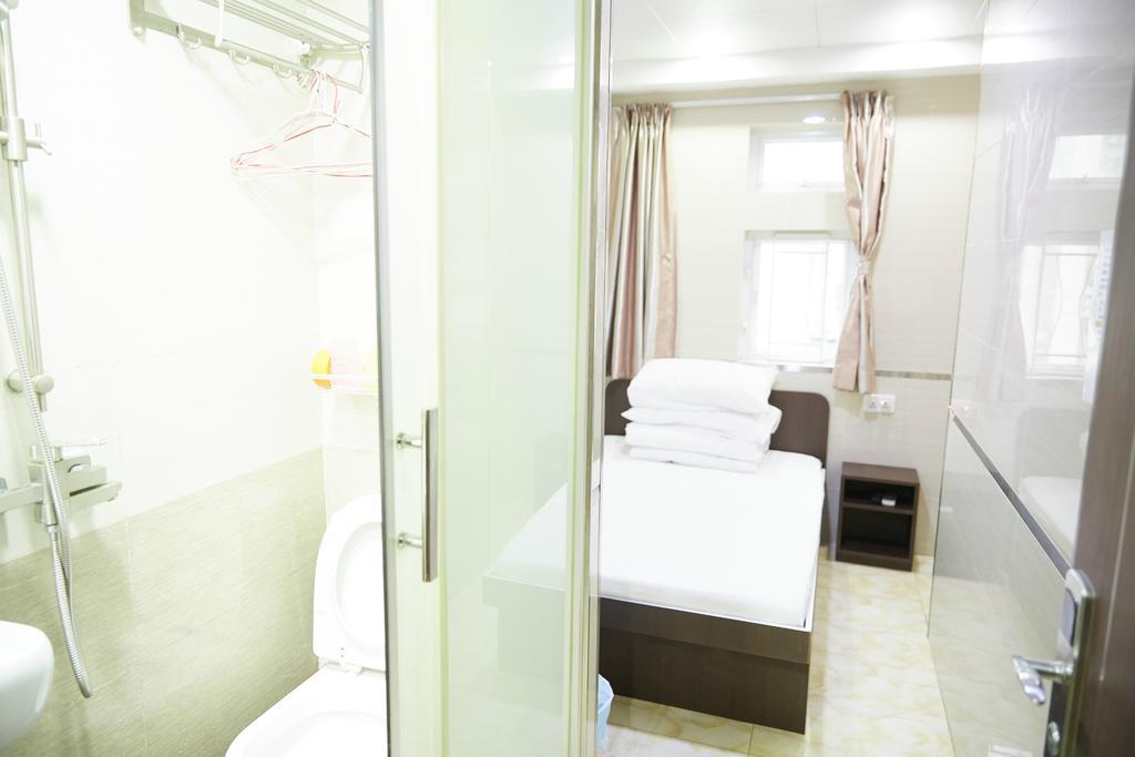 The Royal Palace Hotel Hong Kong Exterior photo
