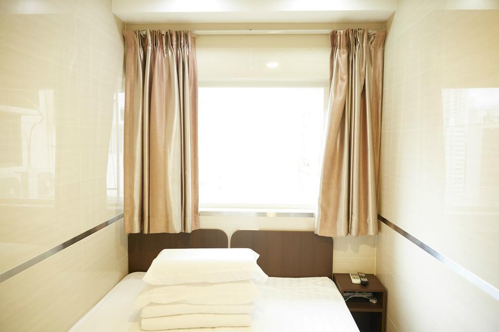The Royal Palace Hotel Hong Kong Exterior photo